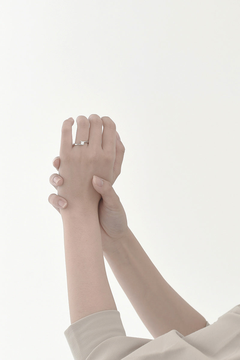 #0879 - engagement 04 (プラチナ)