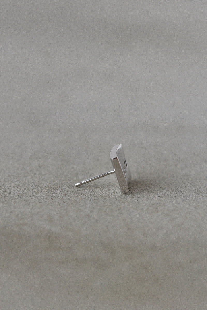 # a piece [ 0419 ]