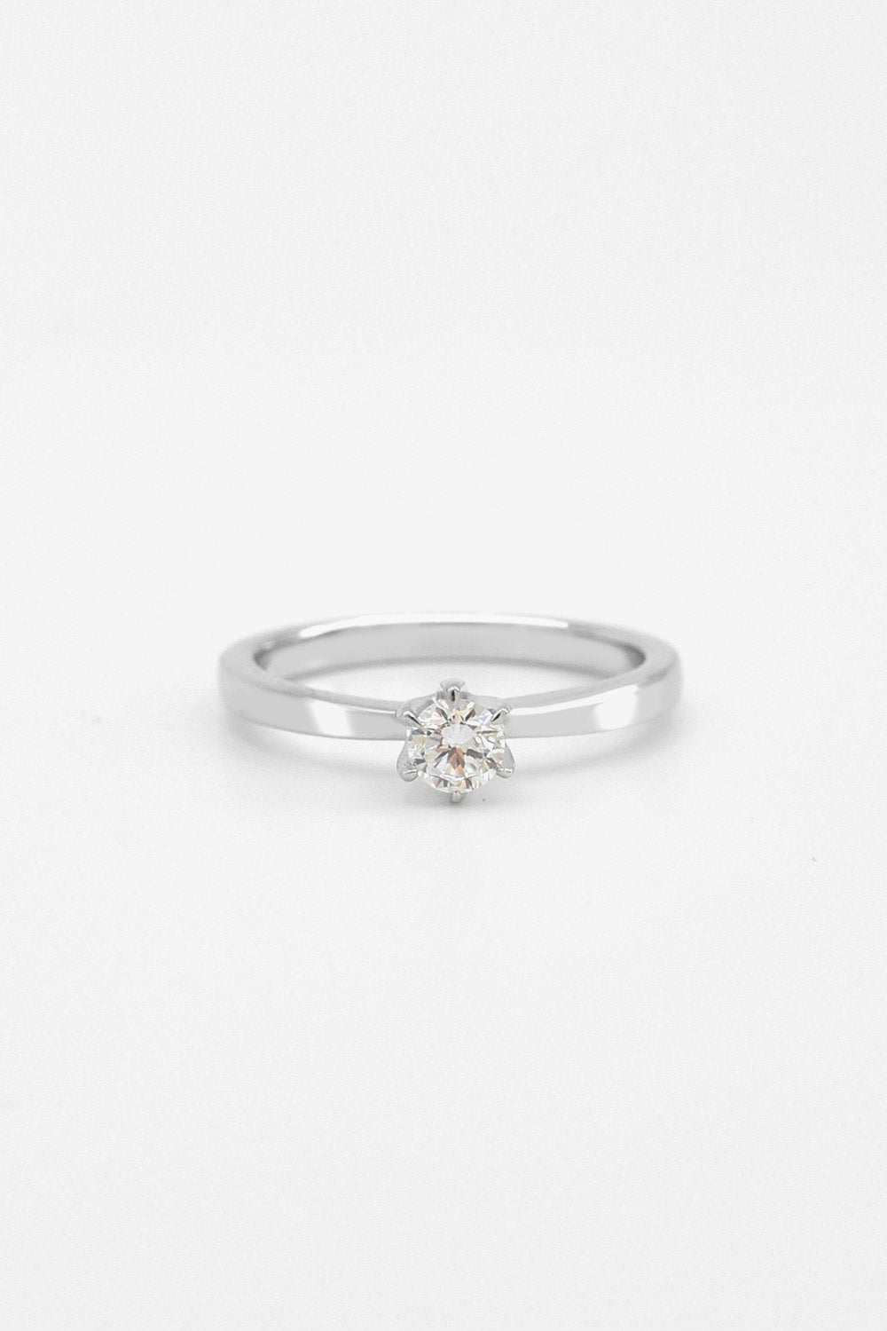 #0873 - engagement 01 (プラチナ)