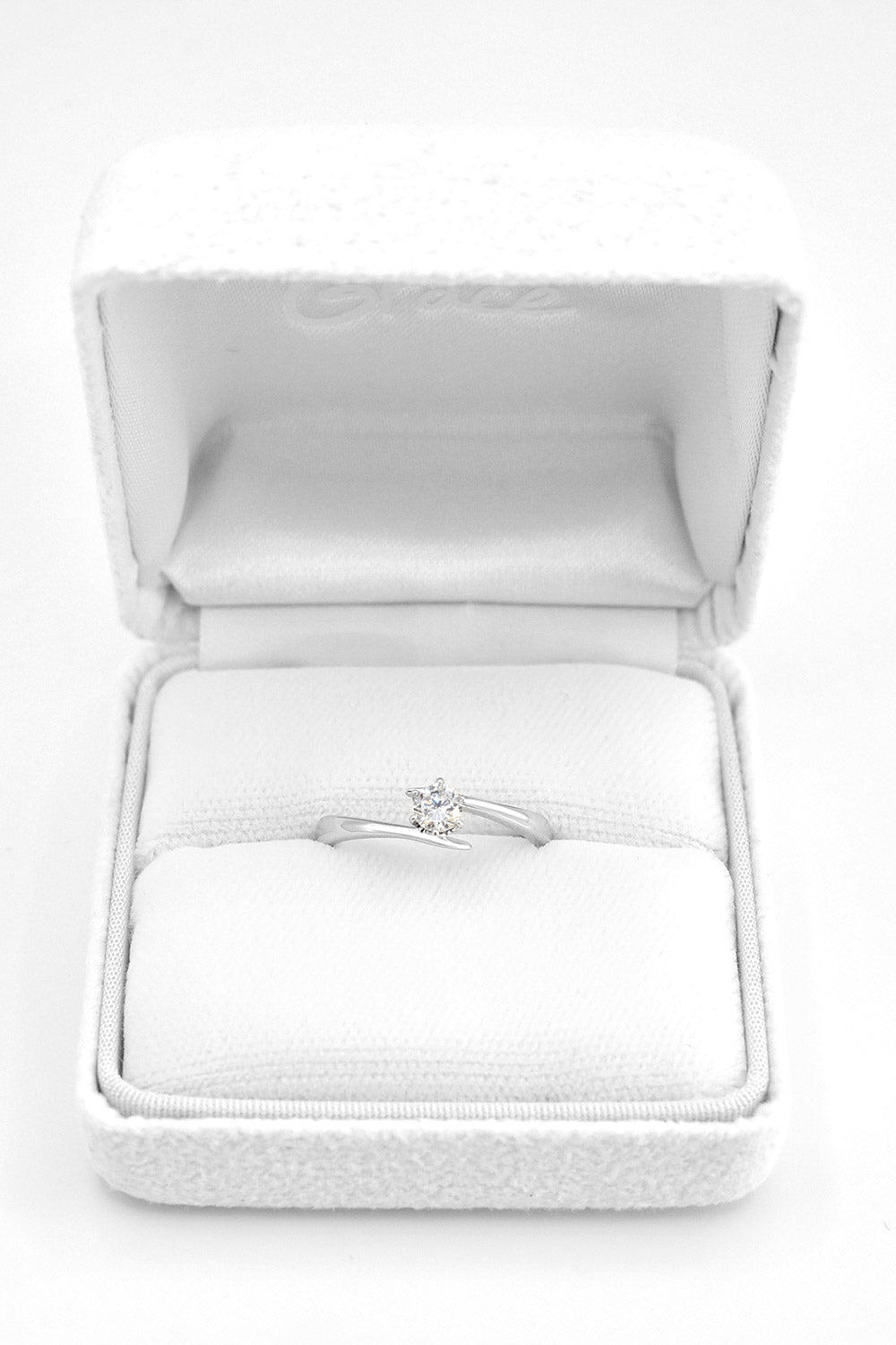 #0879 - engagement 04 (プラチナ)